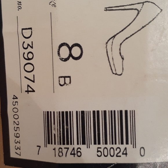 Cole Hann w/ Nike Air Soles - Picture 5 of 5